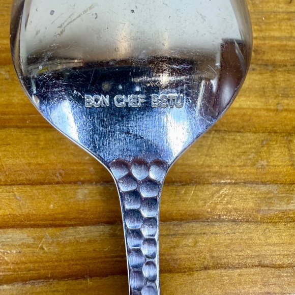 Bon Chef Hammered Stainless Flatware Set | 6-Piece | 18/10 Modern Silverware - Picture 5 of 11